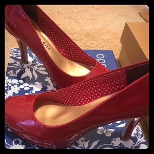 Brand new, never worn red heels!
